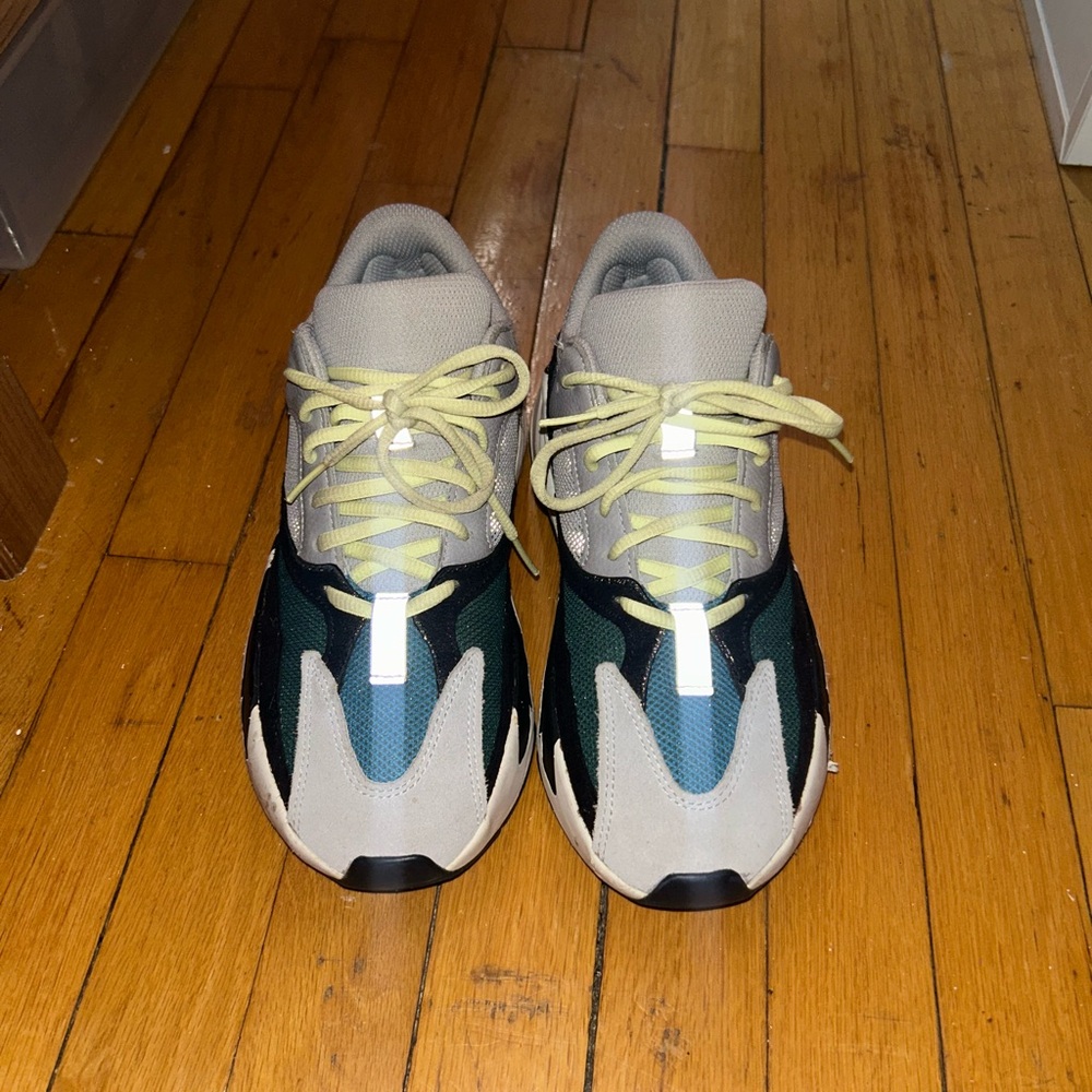 Yeezy Boost 700 Wave Runner